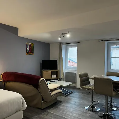 Le Petit Nicolas Et Parking