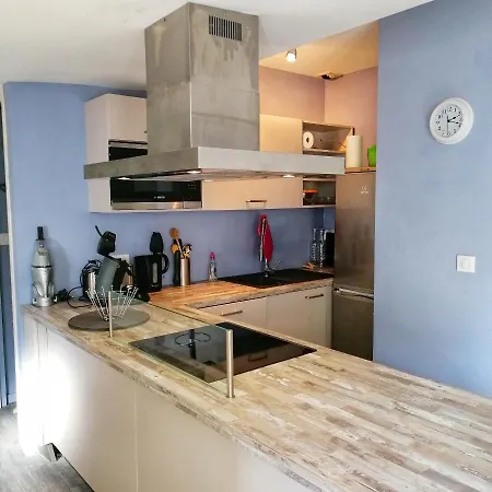 Le Petit Nicolas Et Parking Apartmán La Rochelle (Charente-Maritime)